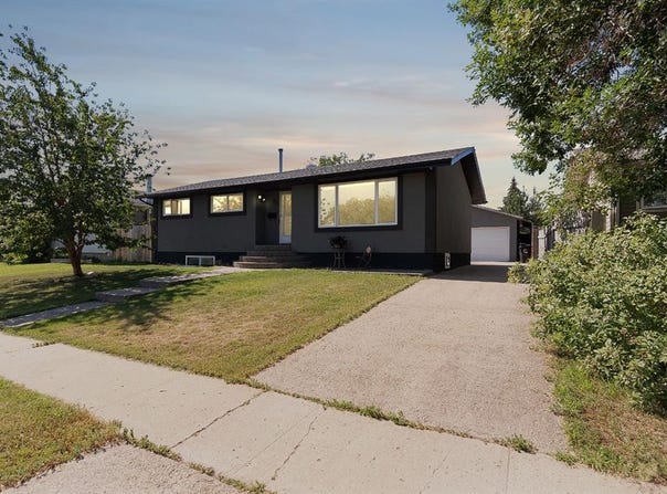 68 Centennial Drive, Fort McMurray, Alberta T9H1J4