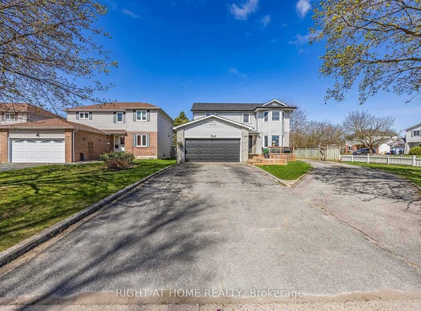 1057 Vance Crescent, Innisfil, Ontario L9S1V6
