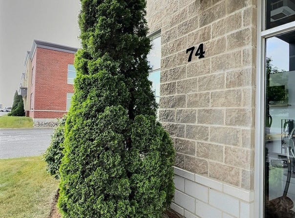 74 Rue Paul-Gauguin, Candiac, QC J5R6X2, CA, Candiac, Quebec J5R6X2