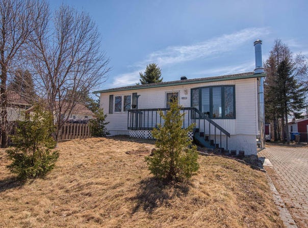 830 12e Avenue, Senneterre - Ville, QC J0Y2M0, CA, Senneterre - Ville, Quebec J0Y2M0