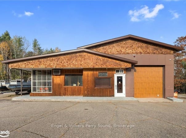 1814 LAKE JOSEPH Road, Seguin, Ontario P2A 2W8