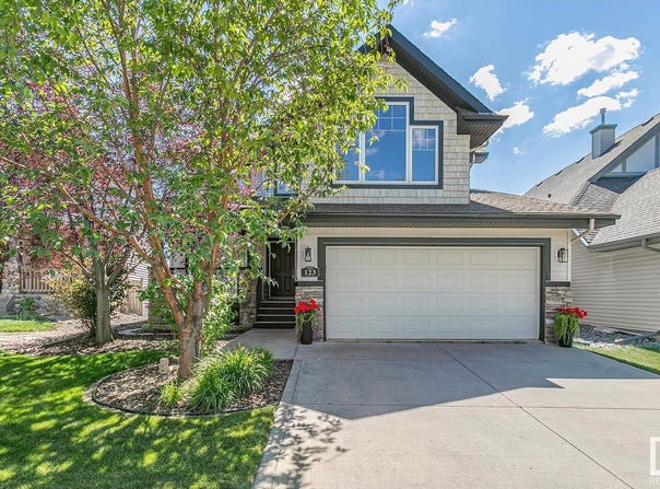 123 CALDWELL WY NW, Edmonton, Alberta T6M2X1