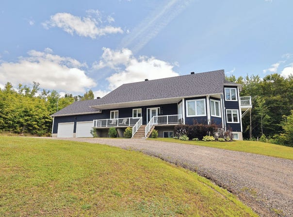 3788 Ch. du Lac-Nadeau, Mont-Laurier, QC J9L3G4, CA, Mont-Laurier, Quebec J9L3G4
