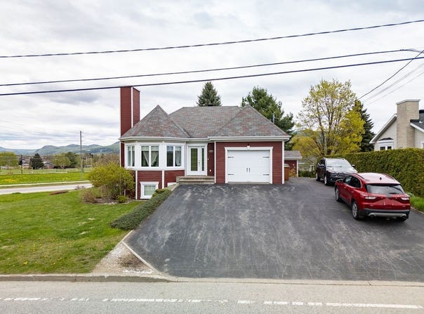 5Z-7Z Ch. du Relais, Baie-Saint-Paul, QC G3Z2A6, CA, Baie-Saint-Paul, Quebec G3Z2A6