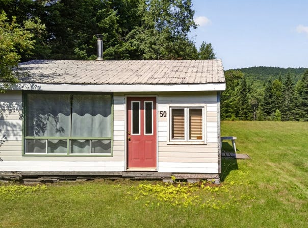 50 Ch. Cauchon, Saint-Tite-des-Caps, Quebec G0A4J0