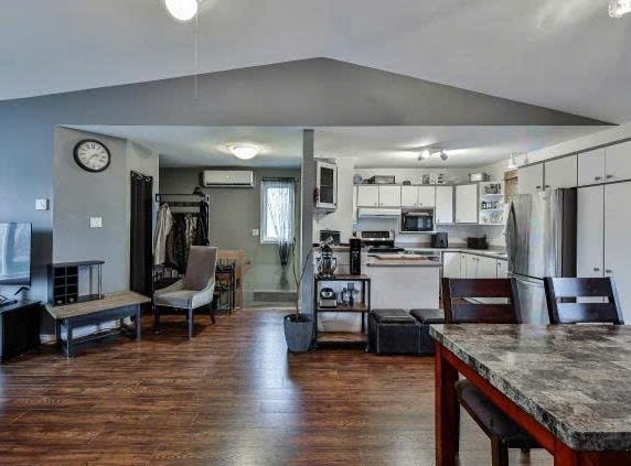 2058 Labreche, Saint-Jérôme, Québec J7Y 4K7, CA, Saint-Jérôme, Quebec J7Y 4K7