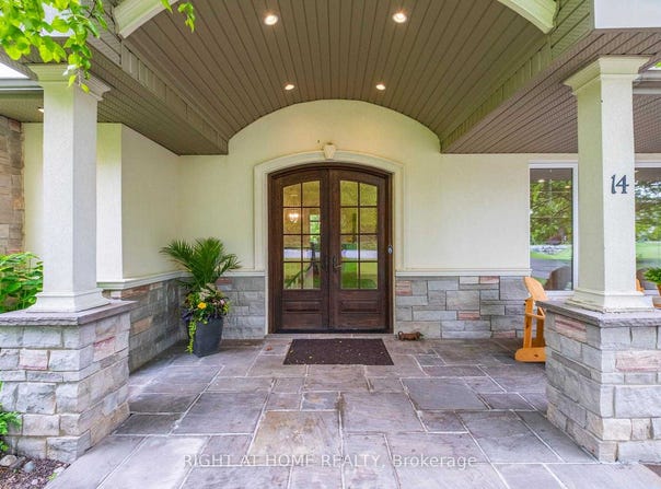 14 Mcbride Court, Caledon, Ontario L7E0A4