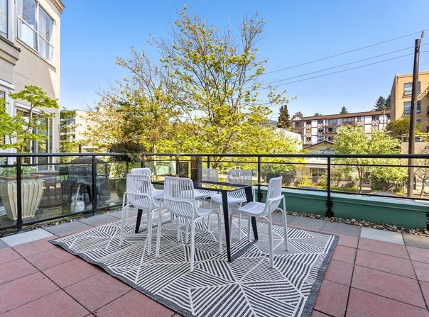 131 3rd Street, North Vancouver, British Columbia V7M1E7