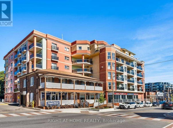 401 - 160 Woodbridge Avenue, Vaughan, Ontario L4L0B8
