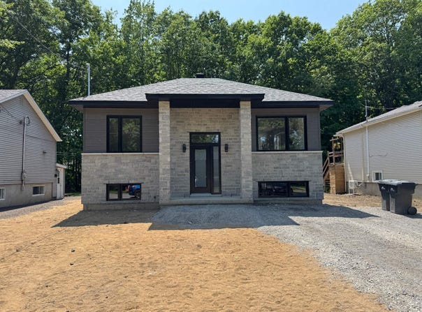 46 36e Avenue, Sainte-Marthe-sur-le-Lac, QC J0N1P0, CA, Sainte-Marthe-sur-le-Lac, Quebec J0N1P0