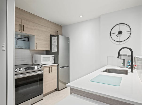 150 Ch. au Pied-de-la-Montagne 316ABCD, Mont-Tremblant, Quebec J8E 3M2