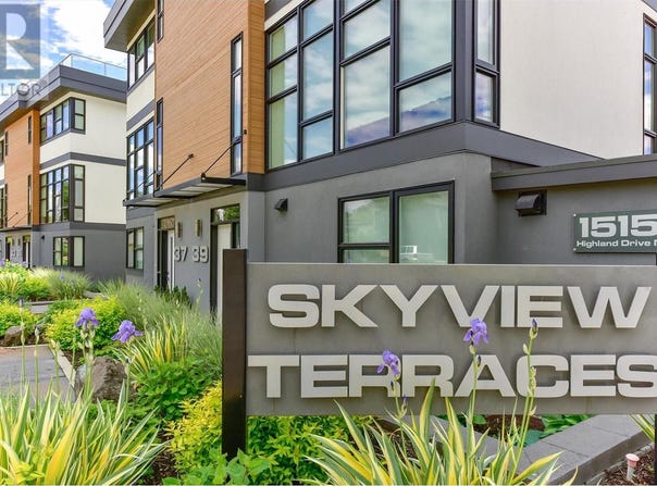 1515 Highland Drive, Kelowna, British Columbia V1Y0C9