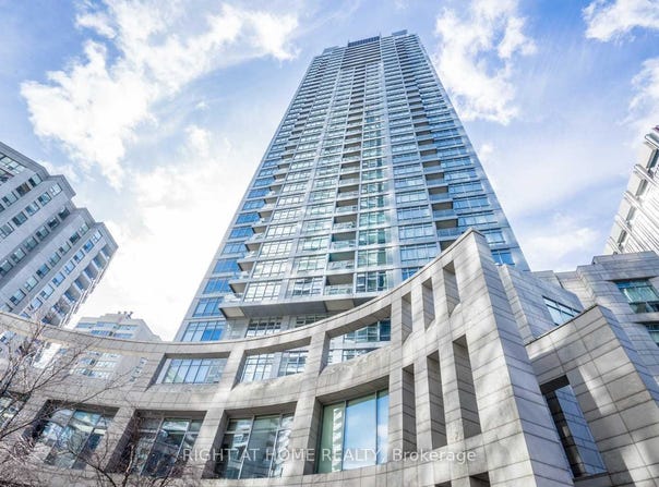 3003 - 2181 Yonge Street, Toronto, Ontario M4S3N7