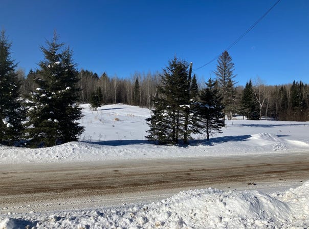 Ch. du Camping, Mont-Laurier, Quebec J9L3G6