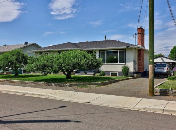 239 Chestnut Avenue, Kamloops, British Columbia V2B 1L4