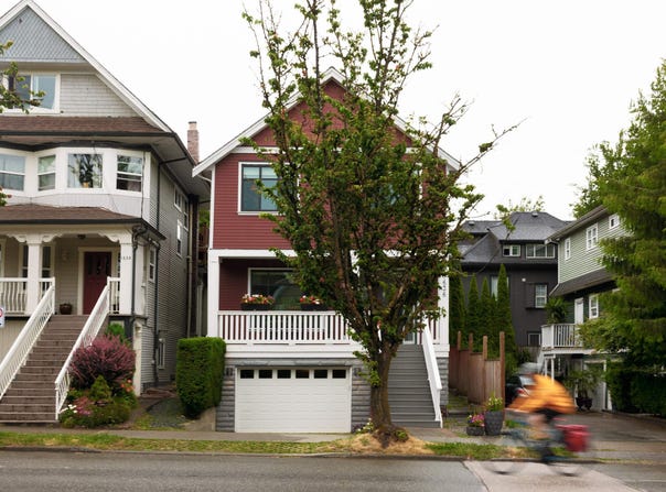 1636 Victoria Drive, Vancouver, British Columbia V5L 4H3