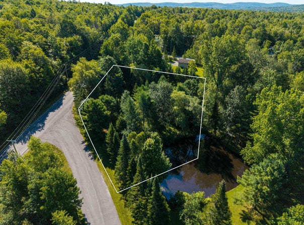 177 Rue Morin, Magog, QC J1X2R8, CA, Magog, Quebec J1X2R8