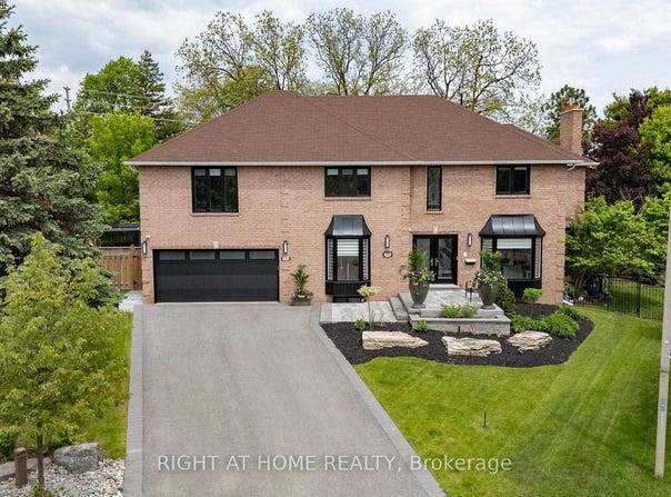 151 Calvin Chambers Road, Vaughan, Ontario L4J1E8