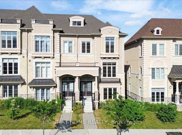93 Grand Trunk Avenue, Vaughan, Ontario L6A5B3