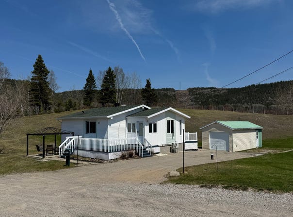 25 Route 138, Les Bergeronnes, QC G0T1G0, CA, Les Bergeronnes, Quebec G0T1G0