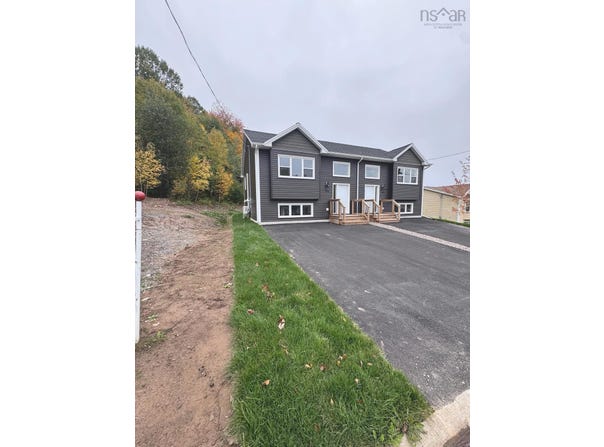 54 Kara Anne Court, New Minas, Nova Scotia B4N 0H6