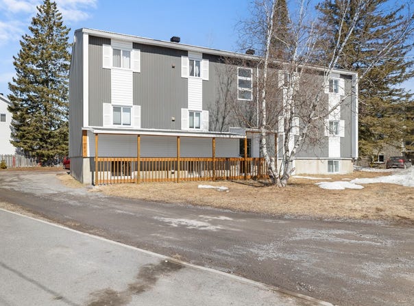 1380 Rue Gauguin, La Haute-Saint-Charles, QC G3J1K7, CA, La Haute-Saint-Charles, Quebec G3J1K7