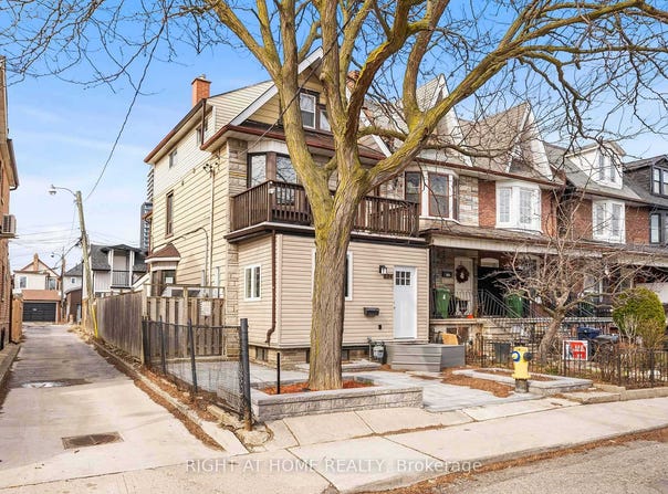 134 Millicent Street, Toronto, Ontario M6H1W4