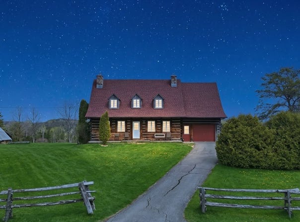 37 Ch. Shaw, Harrington, Quebec J8G2S5