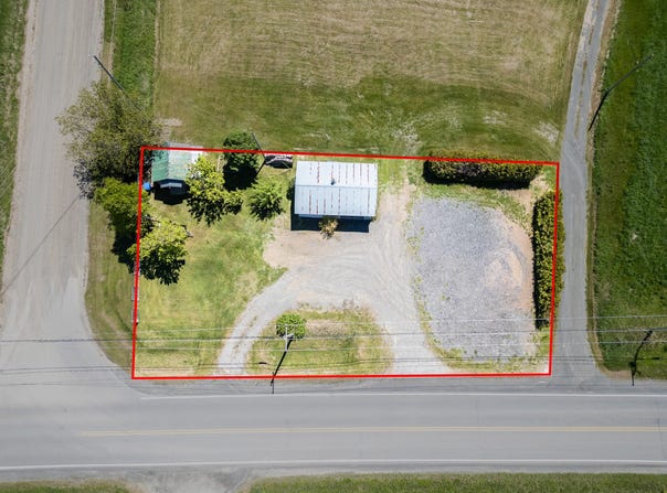 283 2e Rang E., Sainte-Luce, Quebec G0K1P0