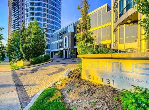 1608 - 151 Village Green Square, Toronto, Ontario M1S0K5