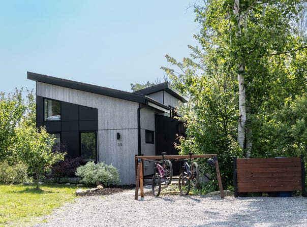 39 Rue du Refuge, Saint-Ferréol-les-Neiges, QC G0A3R0, CA, Saint-Ferréol-les-Neiges, Quebec G0A3R0