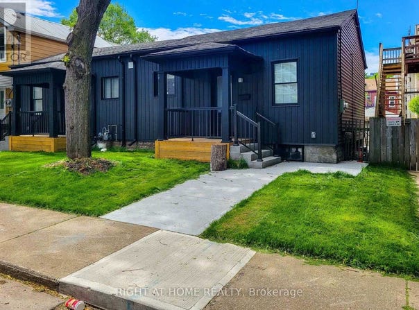 53 West Avenue N, Hamilton, Ontario L8L5C1