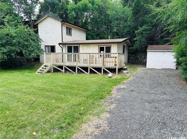 1237 Grand AVENUE, Buena Vista, Saskatchewan S2V 1A4