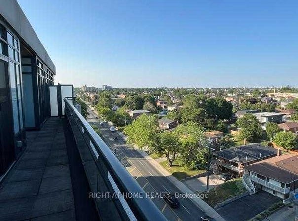 803 - 2522 Keele Street, Toronto, Ontario M6L0A2