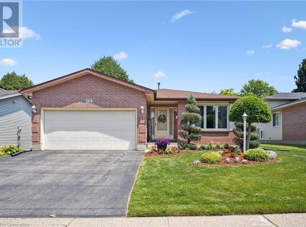 264 BIEHN Drive, Kitchener, Ontario N2R1B2