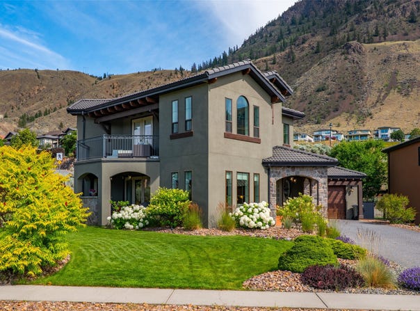 3001 Visao Court, Kamloops, British Columbia V2H 0C6