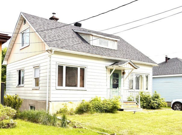 11 Rue du Centre, Grenville-sur-la-Rouge, QC J0V1B0, CA, Grenville-sur-la-Rouge, Quebec J0V1B0