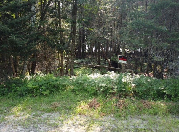 Ch. des Sureaux, Nominingue, Quebec J0W1R0