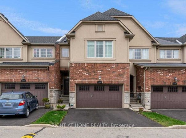 127 - 127 Oakhaven Place, Hamilton, Ontario L9K0B6