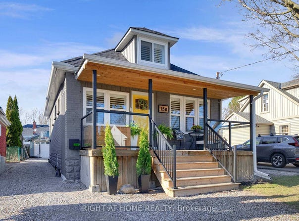 158 Stacey Avenue, Oshawa, Ontario L1H2J3