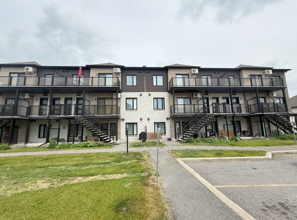 819 Boul. du Plateau, Aylmer, QC J9J1R5, CA, Aylmer, Quebec J9J1R5