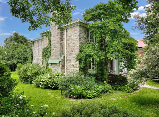 621 Ch. de la Côte-Ste-Catherine, Montréal (Outremont), Quebec H2V 2C4