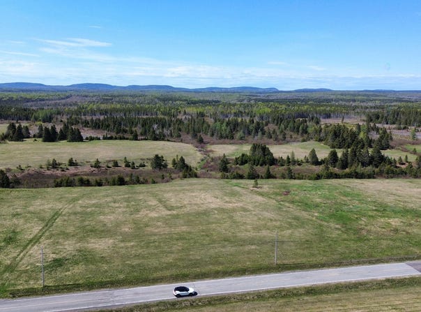 9e rang de St-Jogues, Hope, Quebec G0C2Y0
