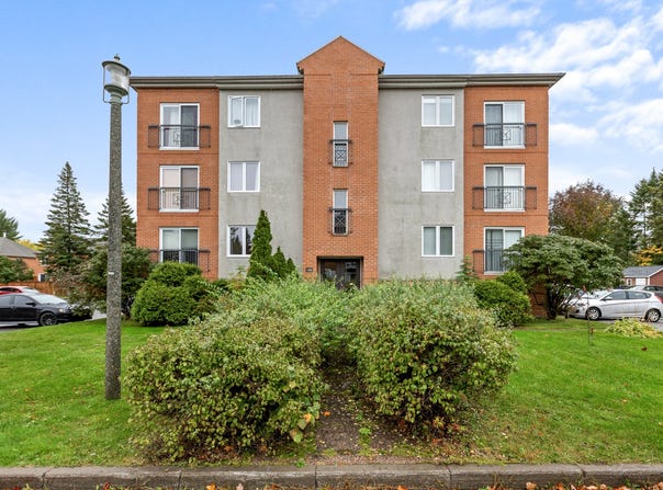1569 Rue Gandhi, La Haute-Saint-Charles, Quebec G3J1W2