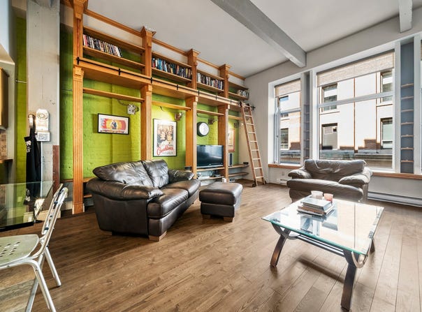 285 Place DYouville, Ville-Marie, QC H2Y4A4, CA, Ville-Marie, Quebec H2Y4A4