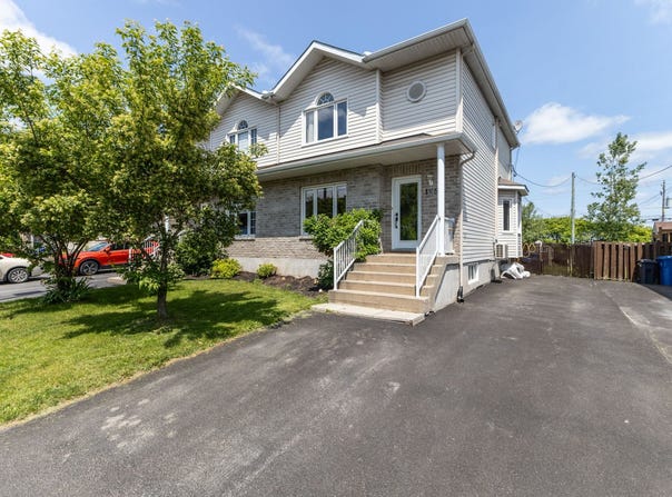 165 Rue Nobert, Gatineau, QC J8R0C8, CA, Gatineau, Quebec J8R0C8