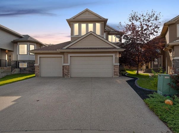 209 Pintail Place, Fort McMurray, Alberta T9K0P9