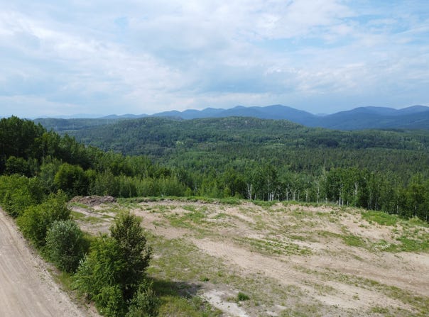 Ch. du Friche , Clermont, QC G4A1E9, CA, Clermont, Quebec G4A1E9