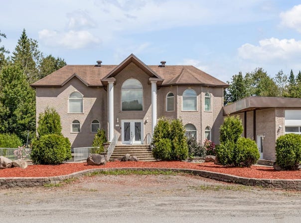 17524 Ch. de la Grande-Ligne, La Haute-Saint-Charles, Quebec G2N2G3