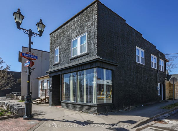 6043 Main Street, Niagara Falls, Ontario L2G 6A1